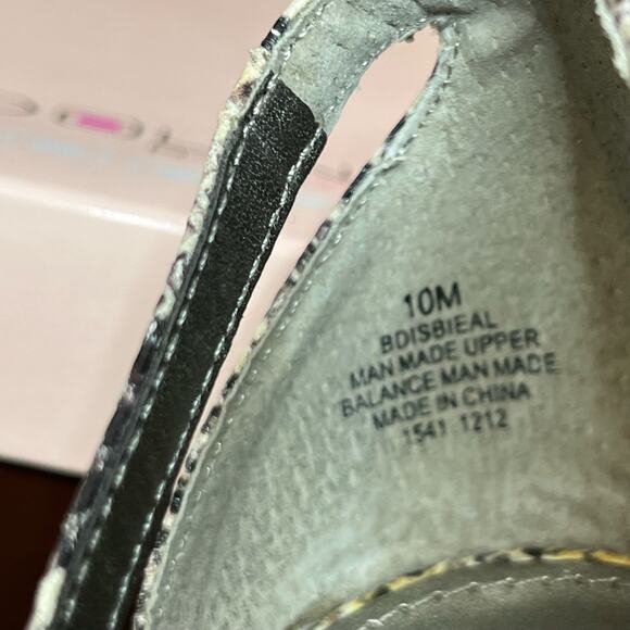 Bandolino two Toned Snake print open toe Heels Womans Size 10 - Picture 6 of 6